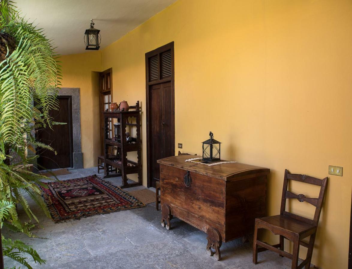Bellasombra Suites ลาสปัลมาส เด กรานคานาเรีย ภายนอก รูปภาพ